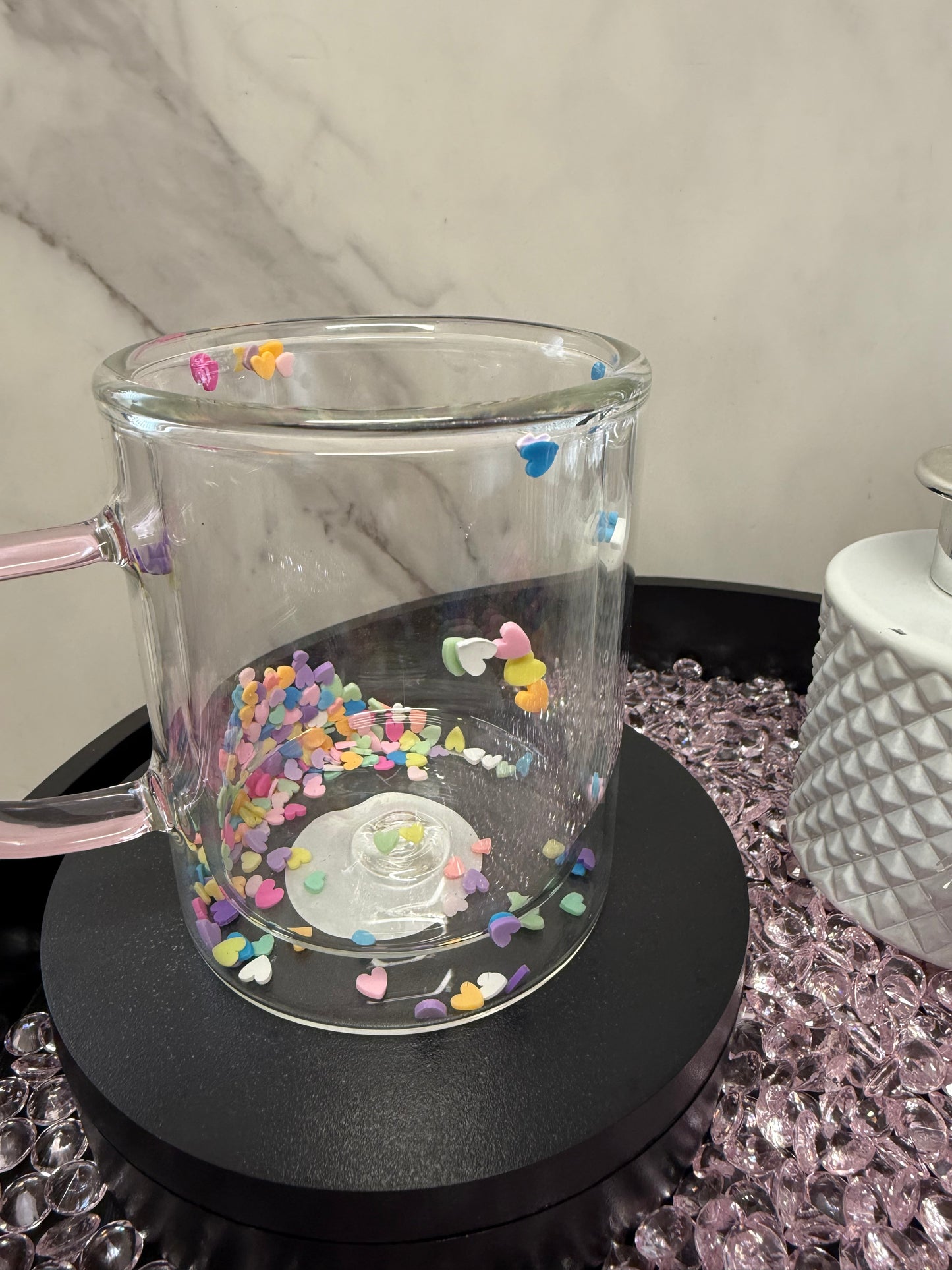 Heart confetti mug