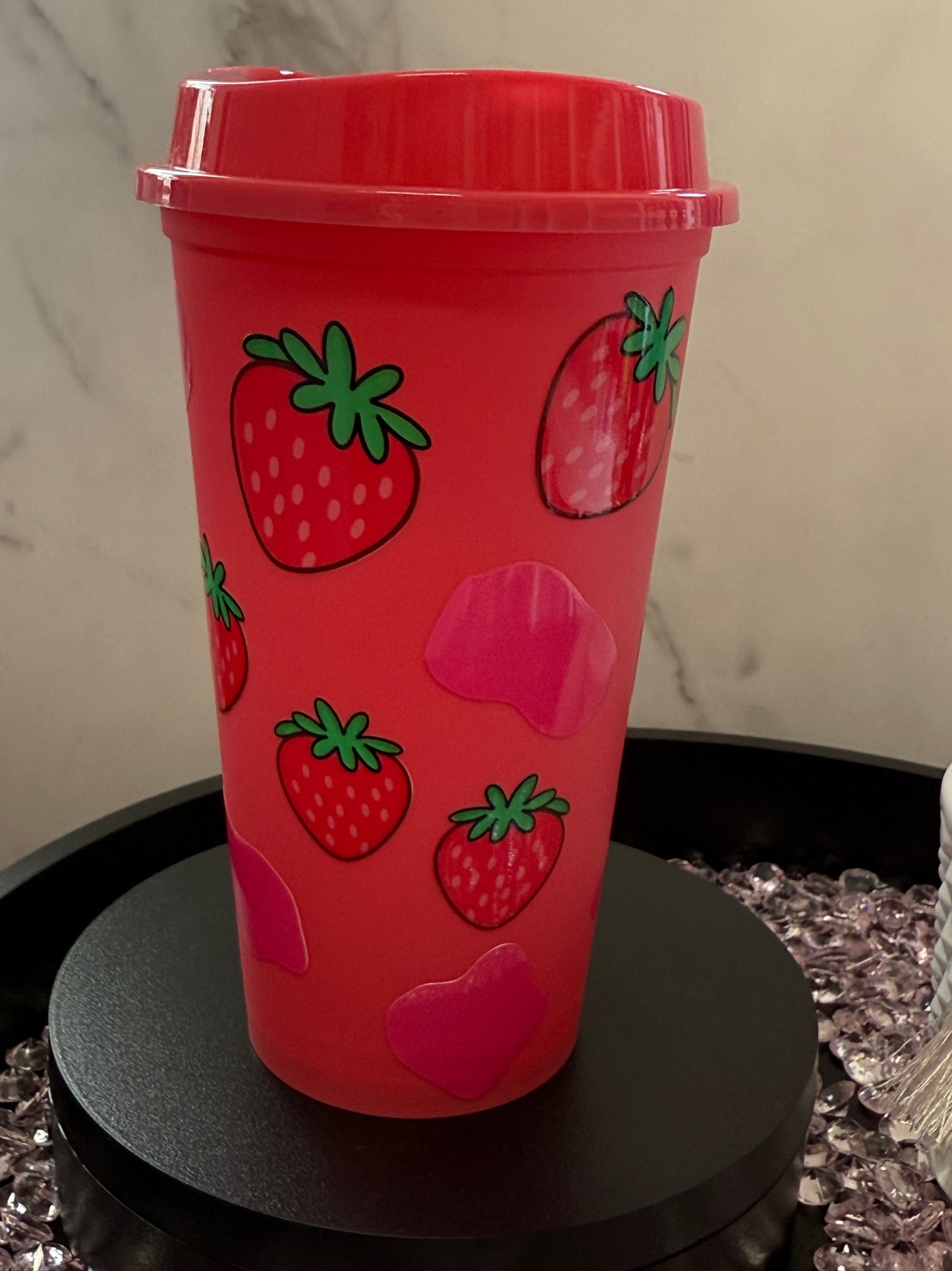 Strawberry cow- 16oz Hot Cup