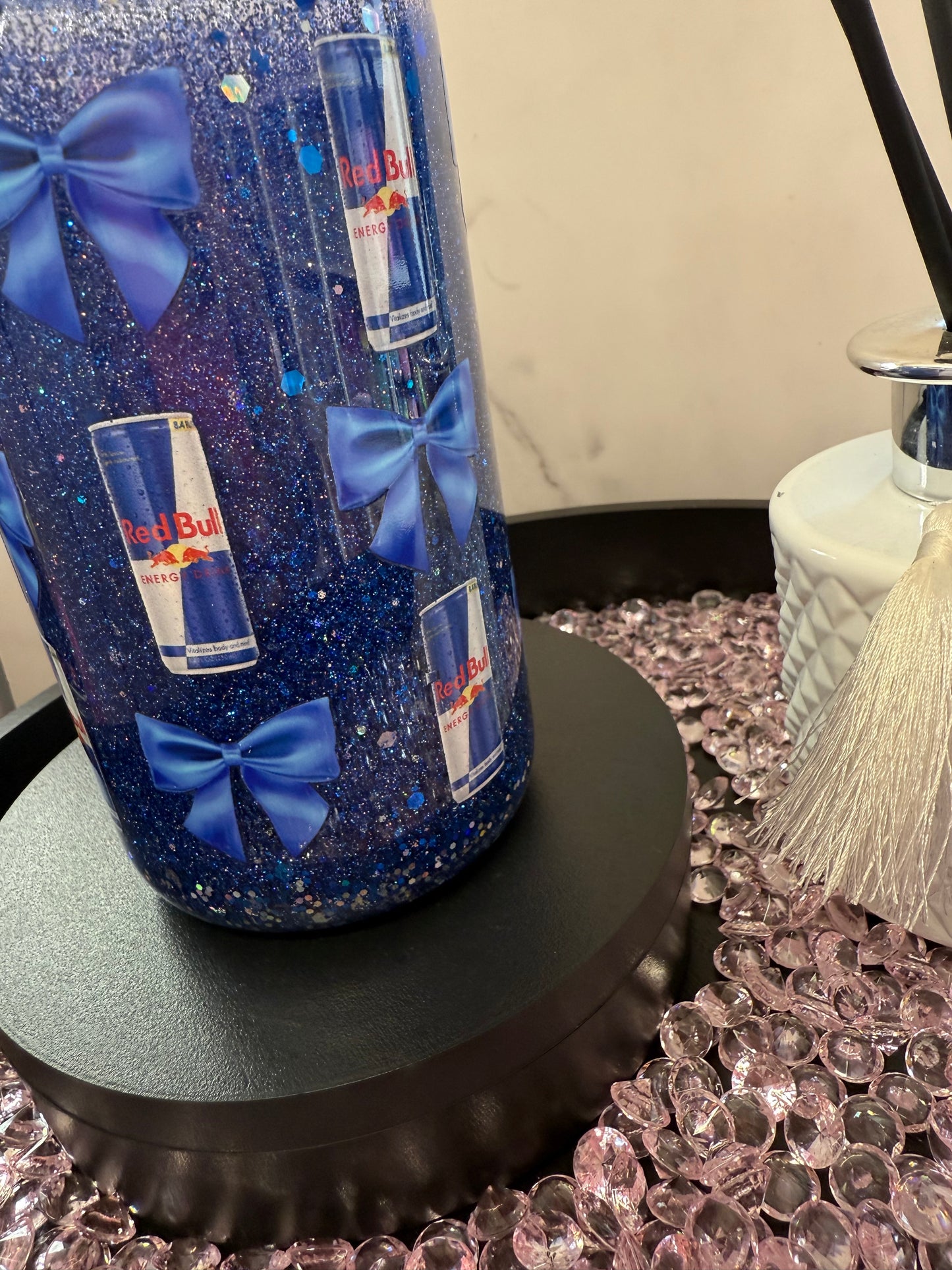 Red bull & Bows- 16oz plastic snow globe tumbler