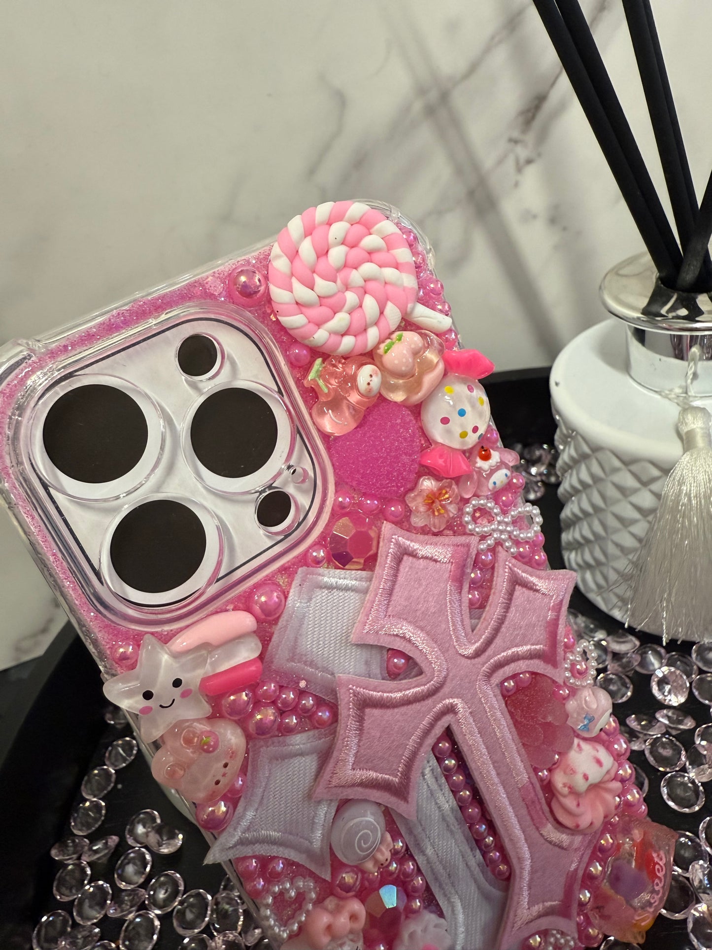 iPhone 15 Pro Max- Pink Cross