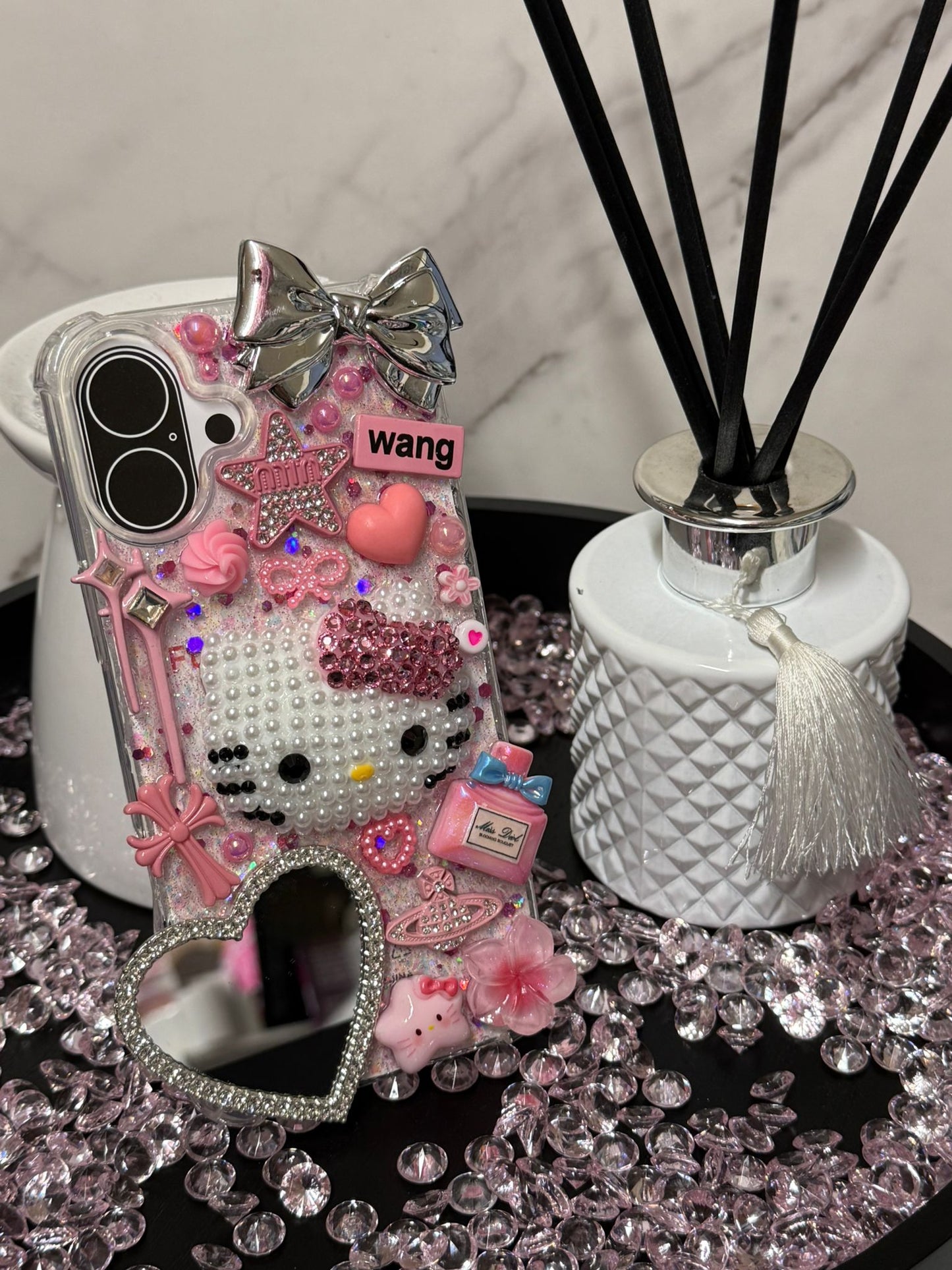 iPhone 16 plus- Hello Kitty