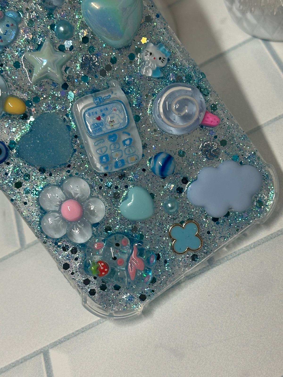 iPhone 14 Pro - Blue Clouds
