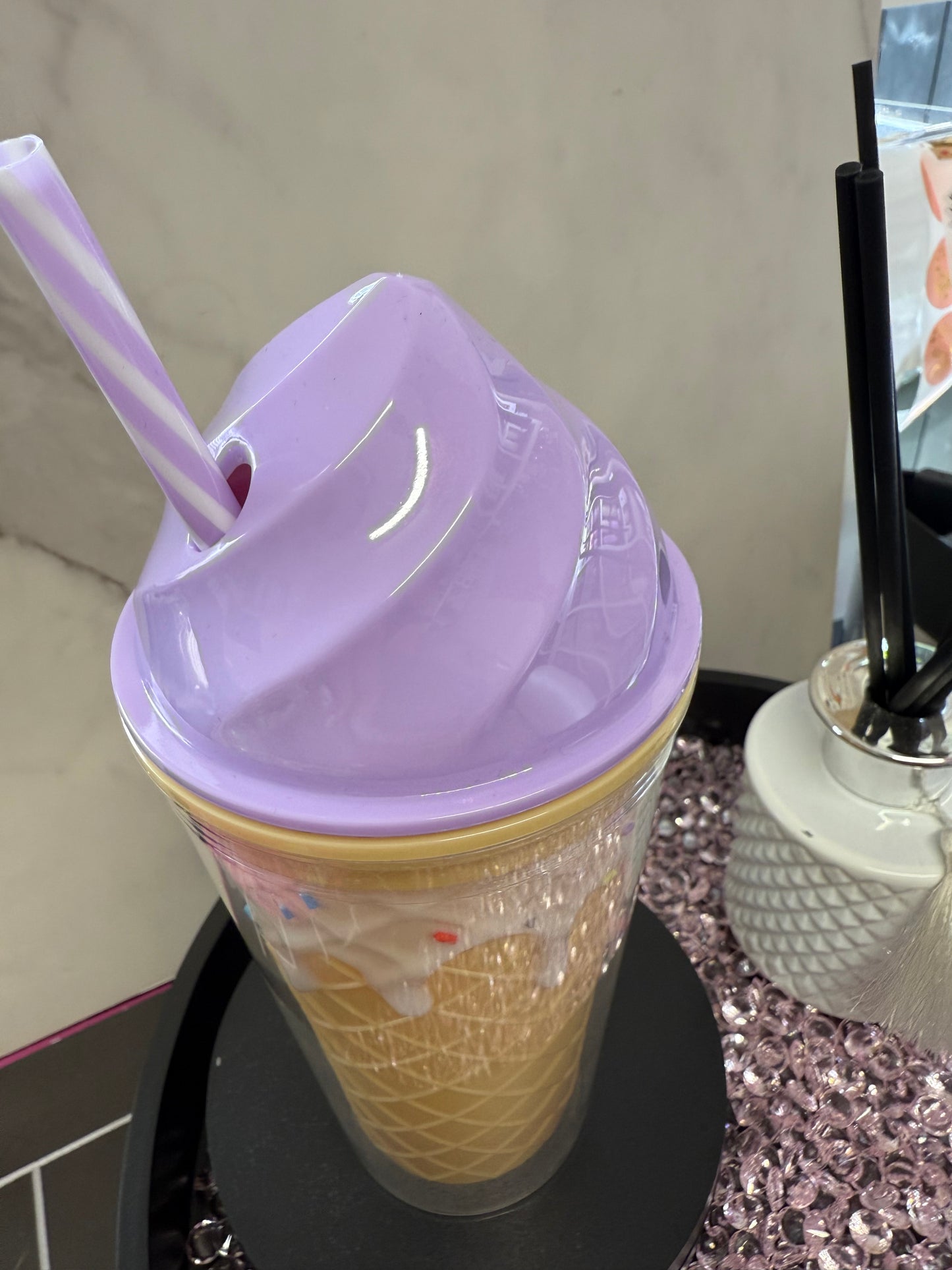 Ice cream cup 24oz
